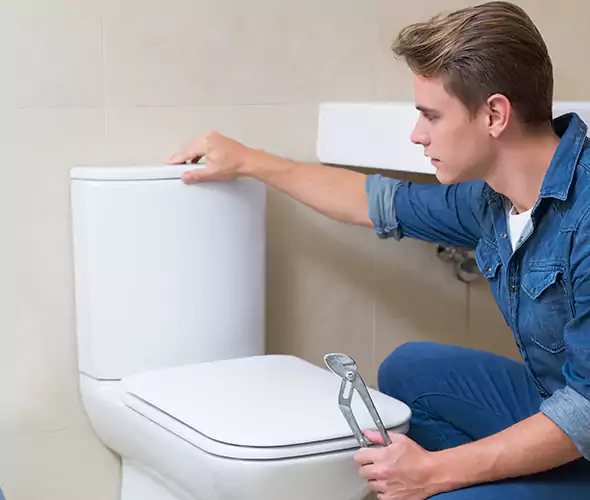 Expert Plumber for Toilet Replacement in Mountlake Terrace, WA: Schedule Affordable Toilet Replacement Services with Us